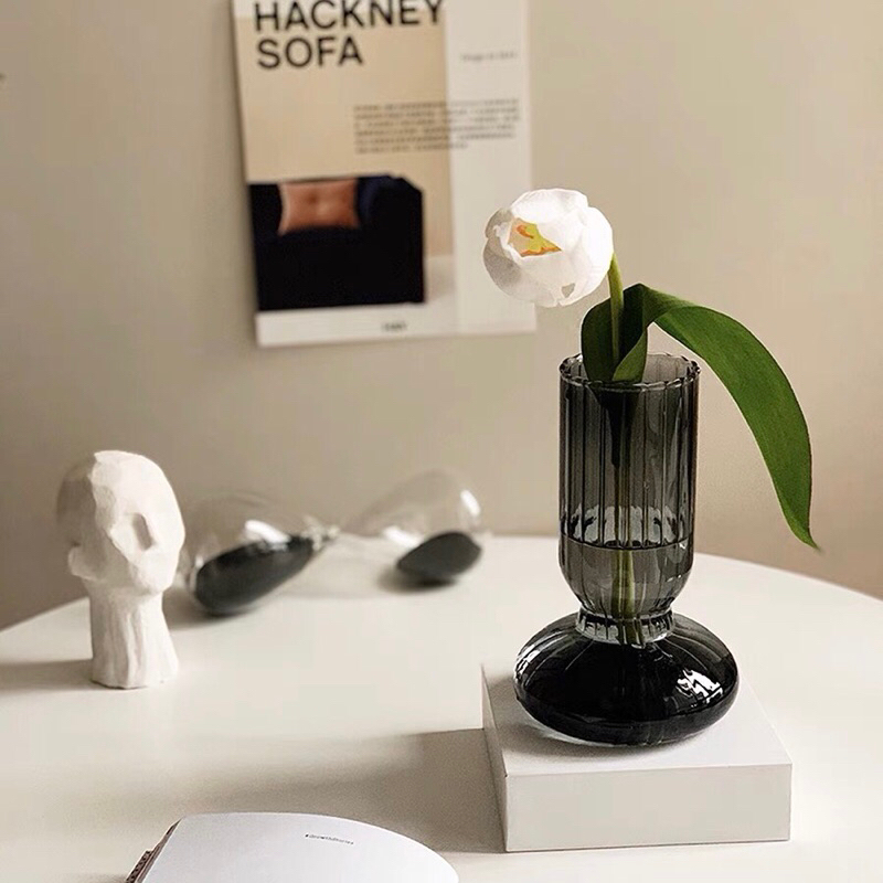 Bình hoa thuỷ tinh sọc cao cấp / Striped Glass Vase