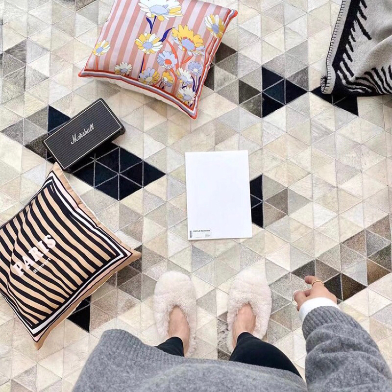 Thảm trải sàn da bò Denuzy cao cấp / Denuzy Rug