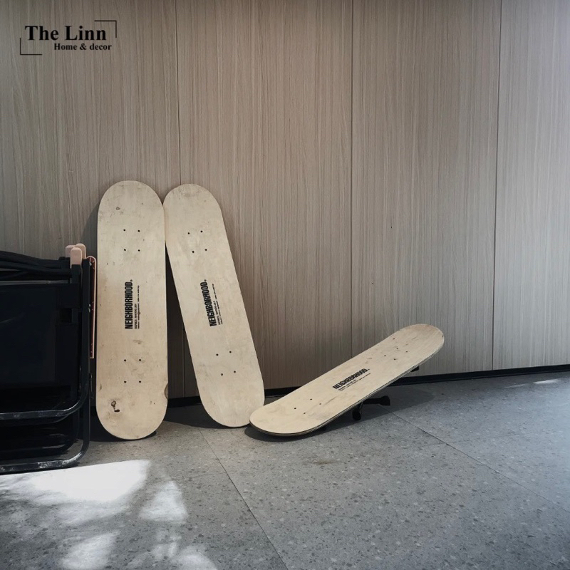 Bàn gấp Ván trượt Neighborhood cao cấp / Skateboard Table