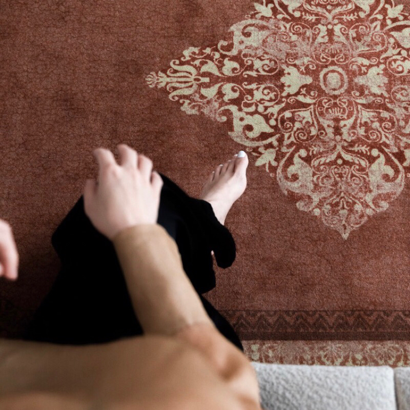 Thảm trải sàn Assume cao cấp / Assume Rug
