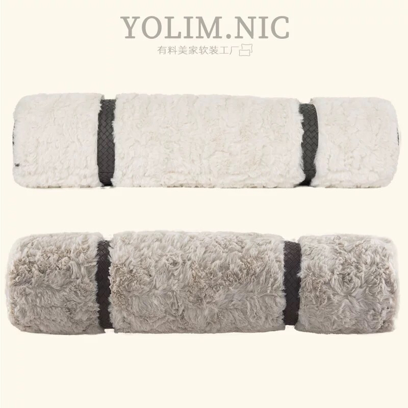 Gối ôm lông Loster cao cấp / Loster Pillow