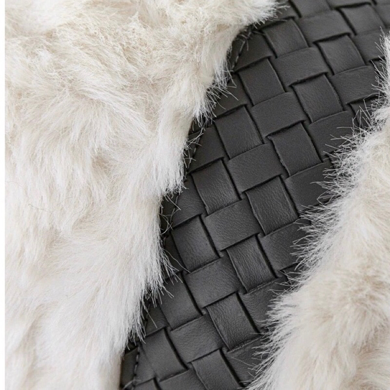 Gối ôm lông Loster cao cấp / Loster Pillow