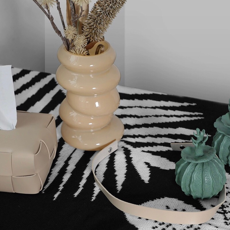 Bình hoa thuỷ tinh Wishing cao cấp / Wishing Vase