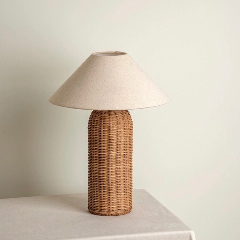 Đèn bàn Willow nhập khẩu cao cấp / Willow Lamp
