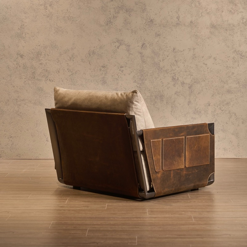 Ghế thư giãn Libary da Nyala cao cấp / Armchair Libary