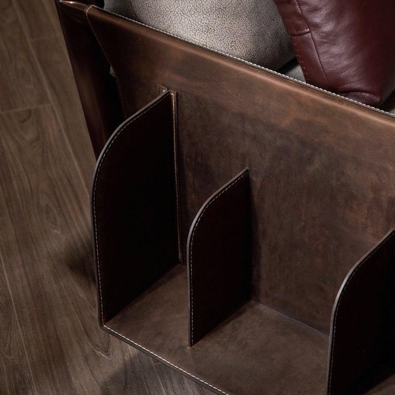 Ghế thư giãn Libary da Nyala cao cấp / Armchair Libary