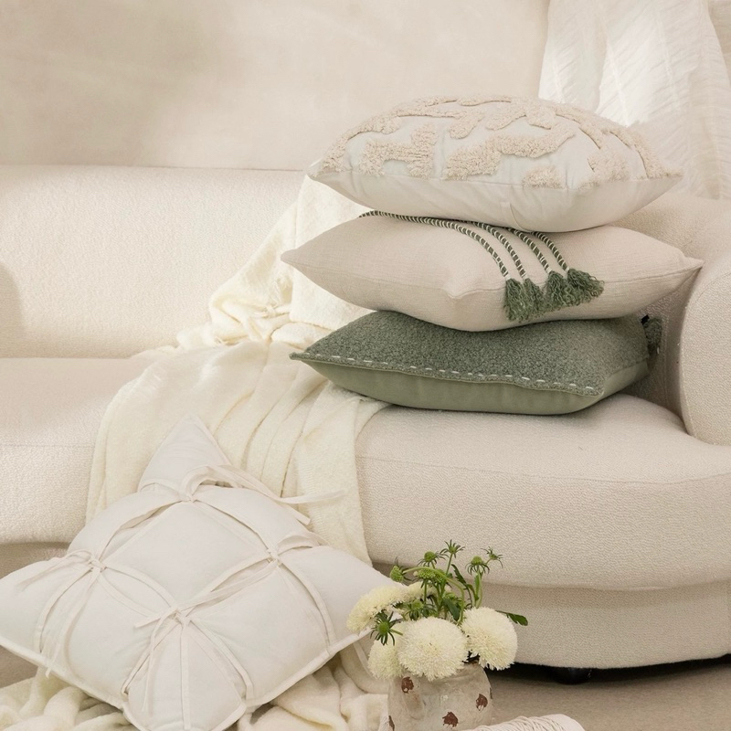 Bộ gối decor Velvet Totem nhập khẩu cao cấp / Velvet Totem Pillow