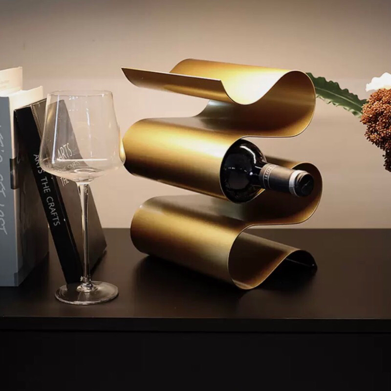 Kệ đựng rượu Acrylic nhập khẩu cao cấp, sang trọng