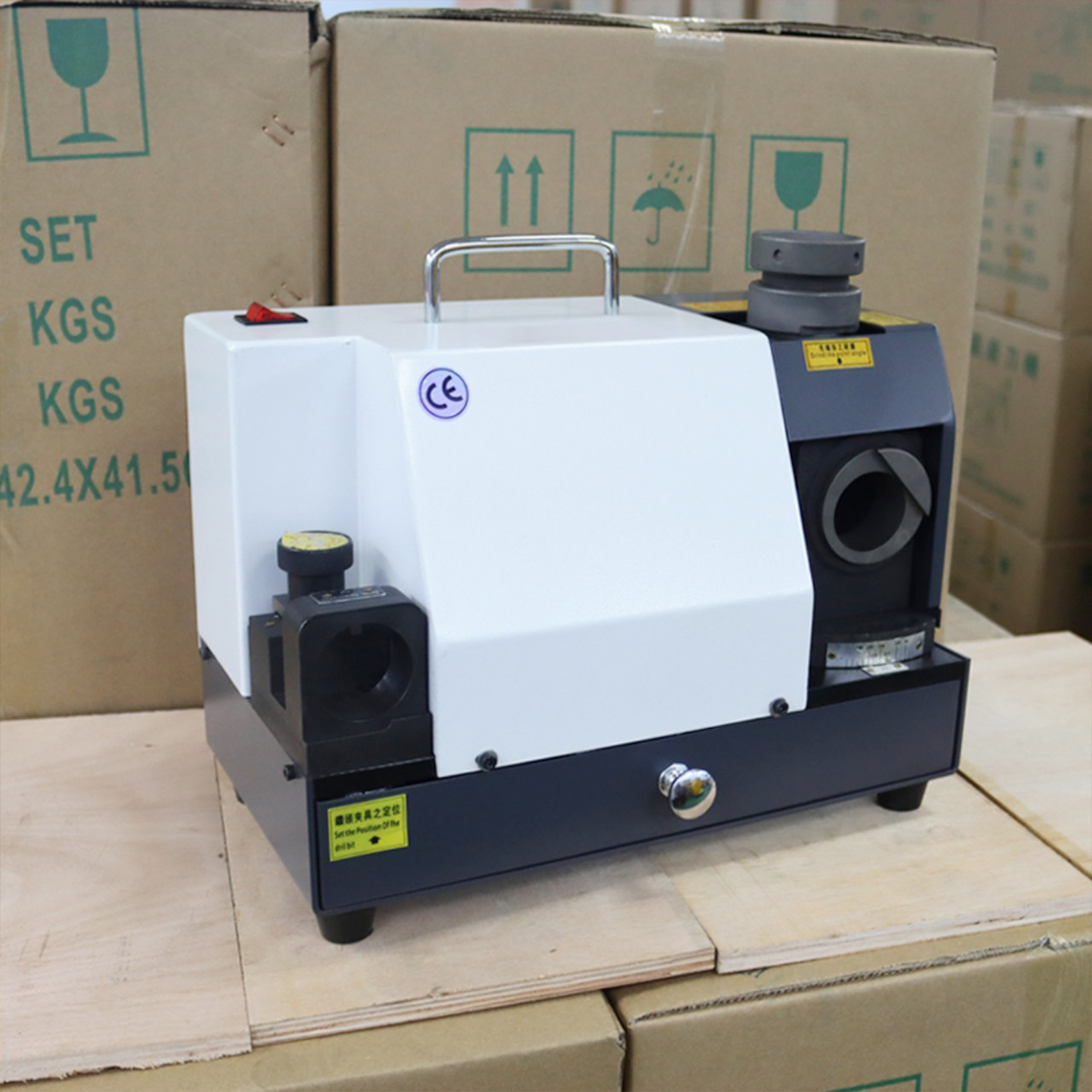 Máy mài mũi khoan CKV0-H30G có phổ mài rộng