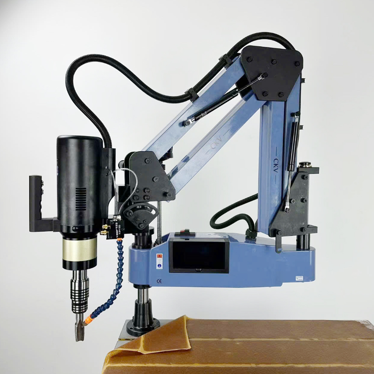 Ảnh thực tế máy taro cần điện CKV-M36 ARM17