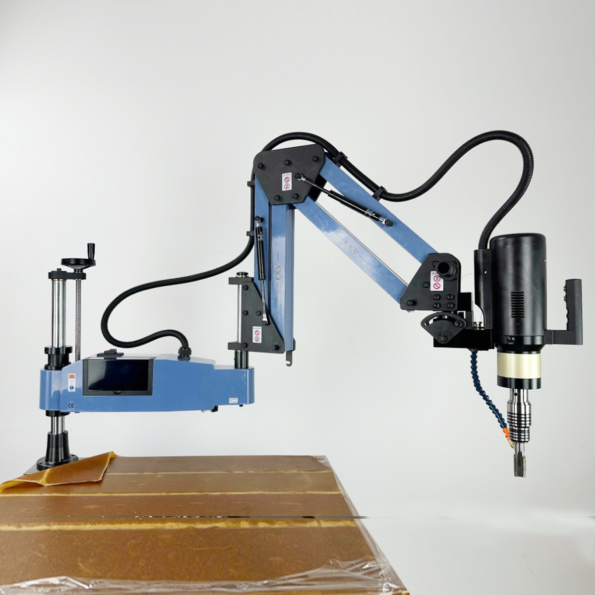 Ảnh thực tế máy taro cần điện CKV-M36 ARM17 2