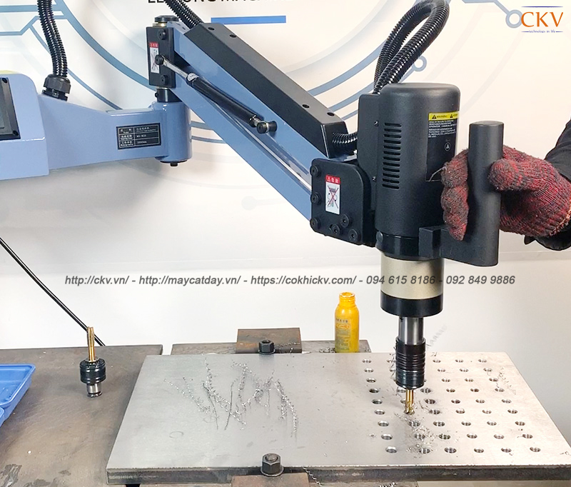 Máy taro cần dùng điện giá tốt bảo hành chính hãng