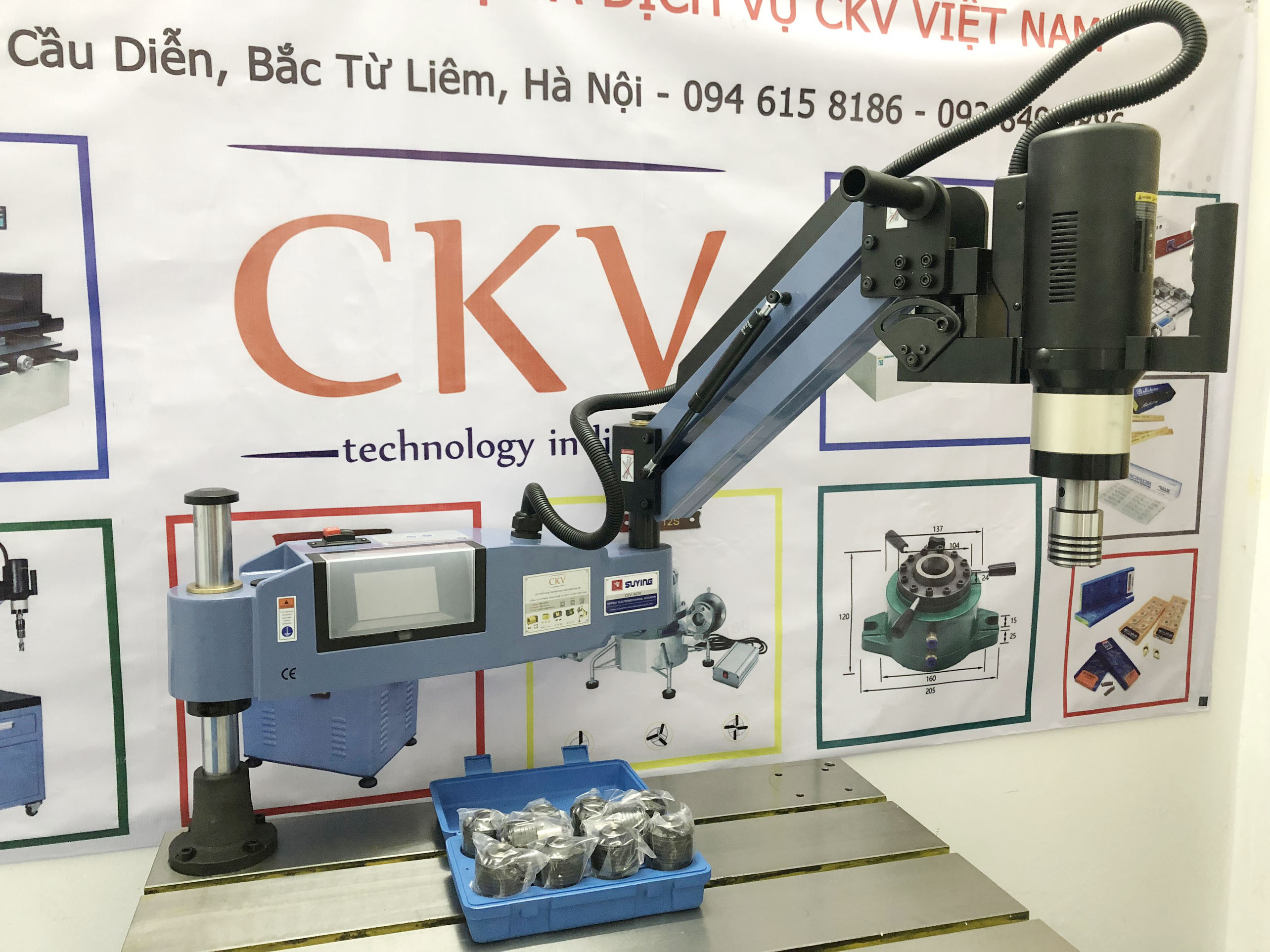 Máy taro điện tay cần servo Đài Loan dạng cần tự động