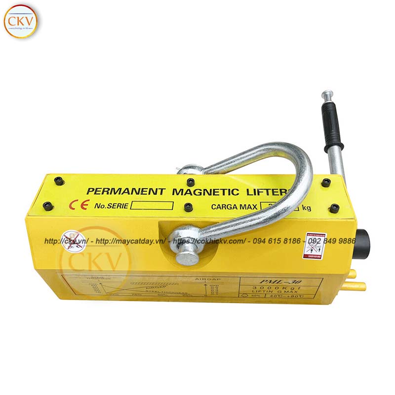 Nam châm cẩu từ 3 tấn nâng hạ an toàn tuyệt đối