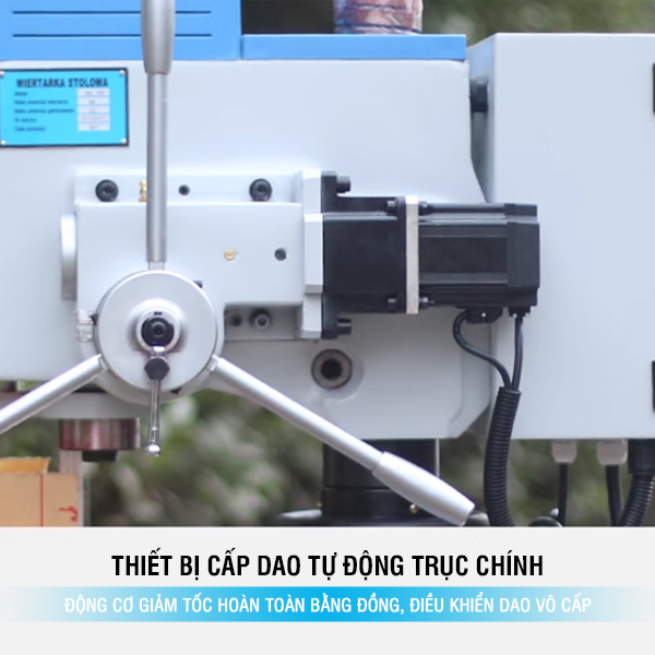 Thiết bị cấp dao tự động trục chính