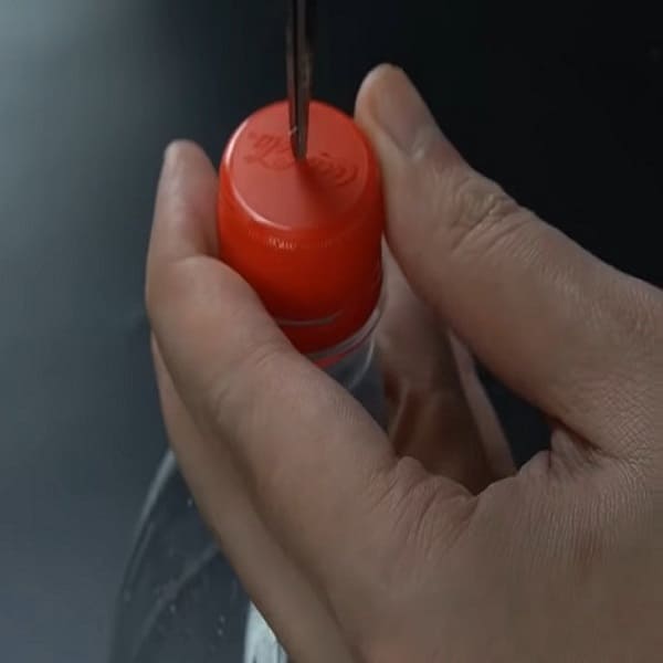 Cách Hút Chân Không Bằng Máy Sấy Tóc