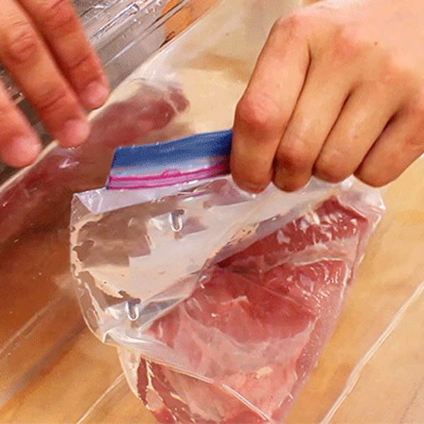 Cách Hút Chân Không Bằng Nước