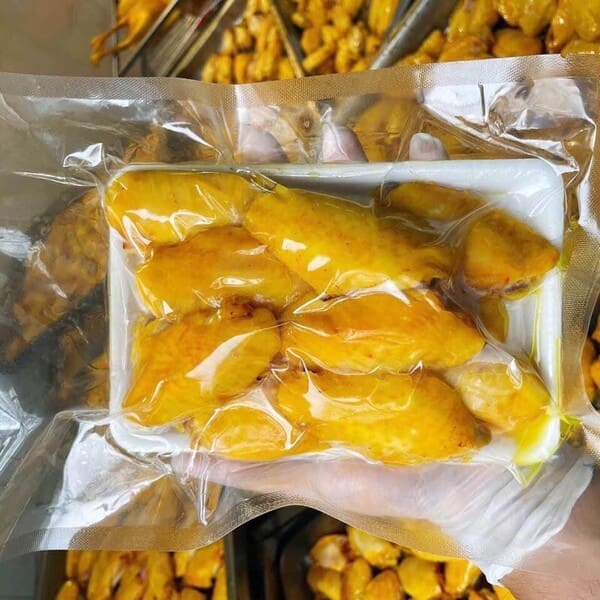 Cách Làm Gà Ủ Muối Thơm Ngon Tại Nhà