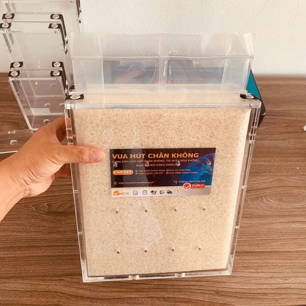 Hộp định hình hút chân không