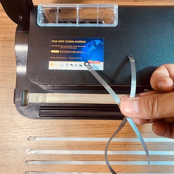 Phụ Kiện Máy Hút Chân Không