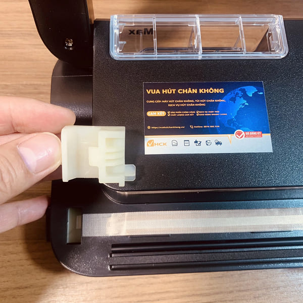 Phụ Kiện Máy Hút Chân Không P290B