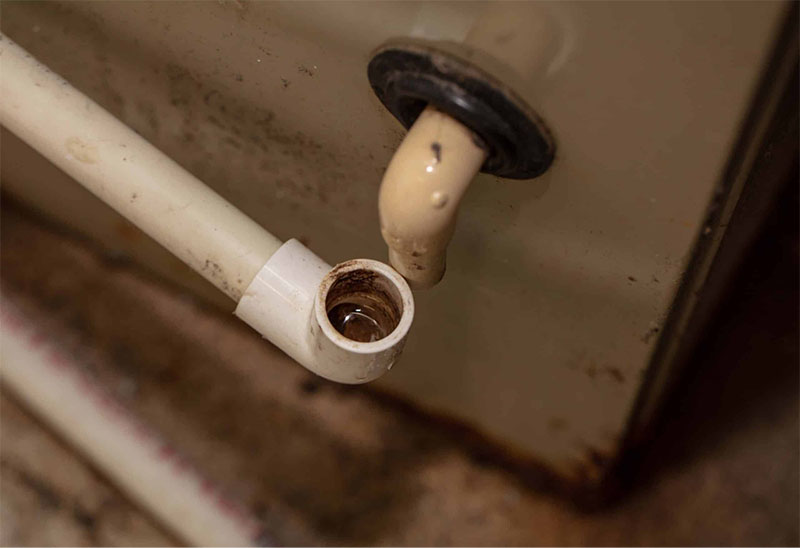 Điều hòa phát ra mùi khó chịu