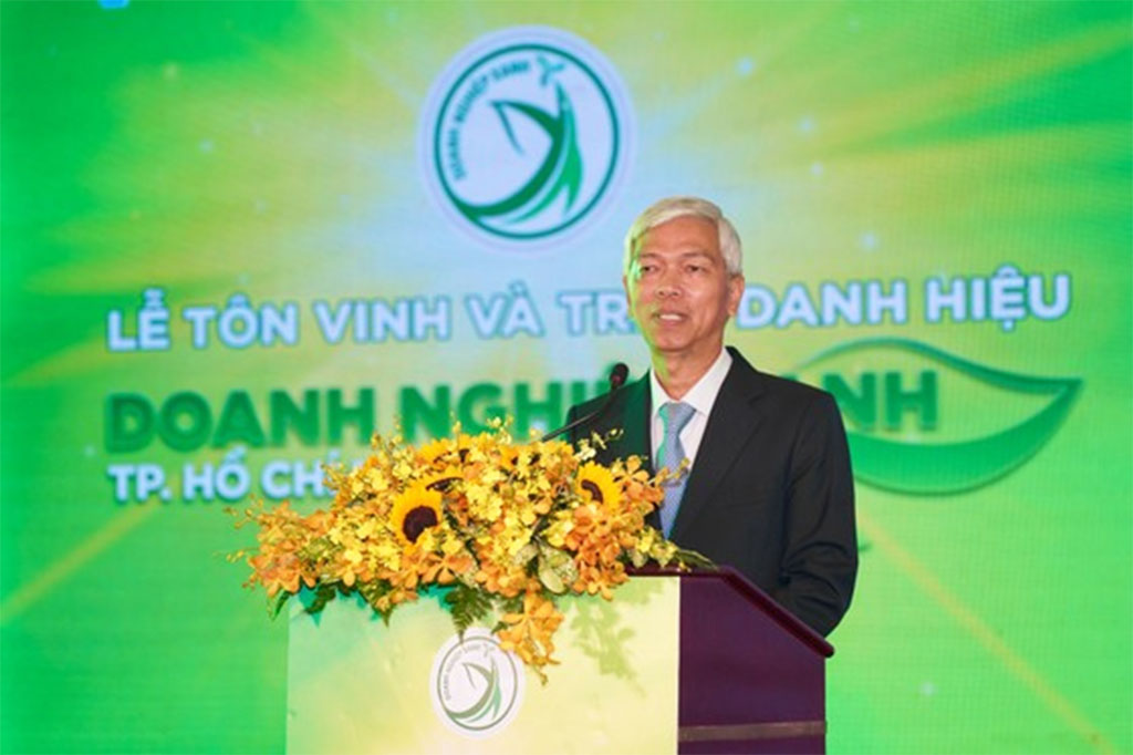 Phó Chủ tịch UBND TPHCM Võ Văn Hoan phát biểu tại buổi lễ trao giải Doanh Nghiệp Xanh TP HCM 2023