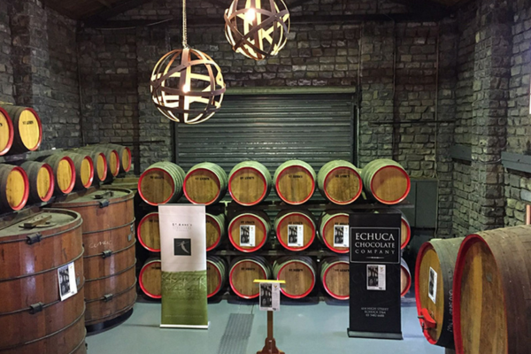 nhà máy rượu vang St.Anne’s Winery