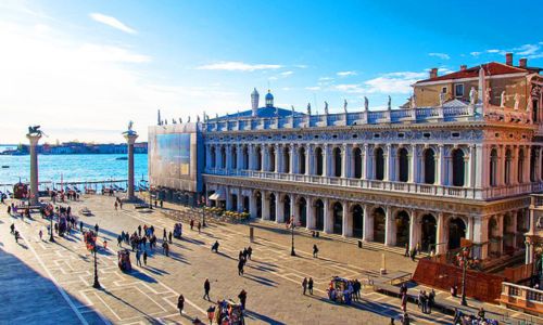 Tham quan Bảo tàng Vatican