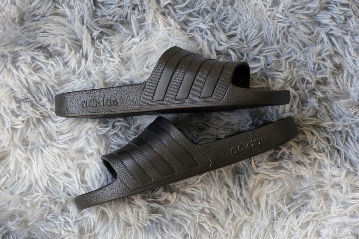 dép adidas chính hãng