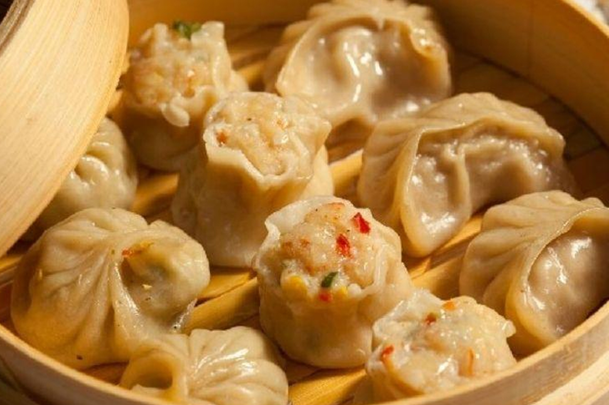 nha-hang-tan-hai-van