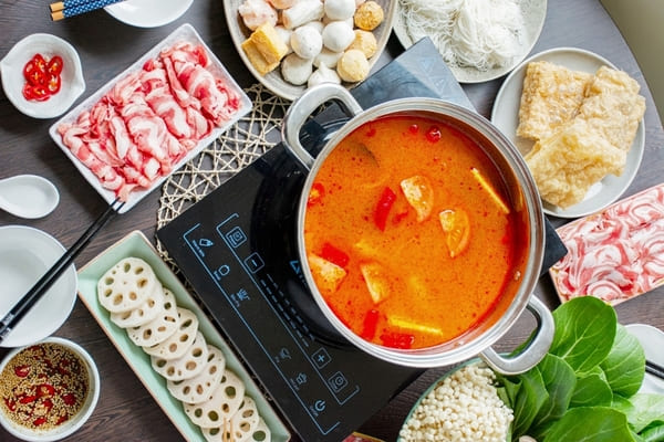 Cách nấu lẩu Thái bằng gói gia vị siêu nhanh và tiện lợi