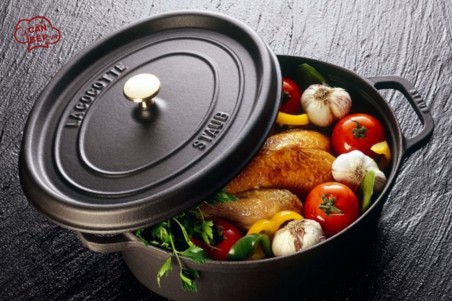 Dụng cụ nhà bếp - Nồi gang oval STAUB
