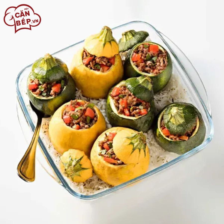 Lưu ý vệ sinh và sử dụng khay bánh hình vuông Ocuisine 25x22x7cm