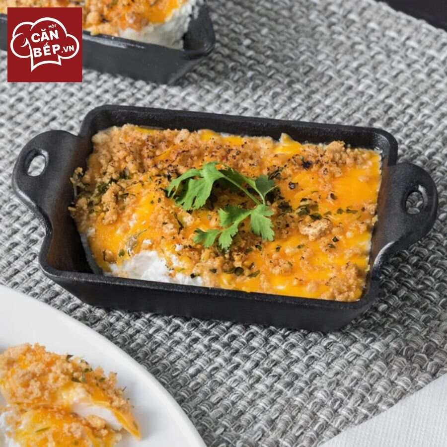 Lưu ý vệ sinh và sử dụng khay gang Lodge Heat Treated chữ nhật 0.4L