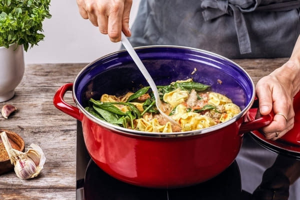 Nồi thép carbon BK Indigo linh hoạt