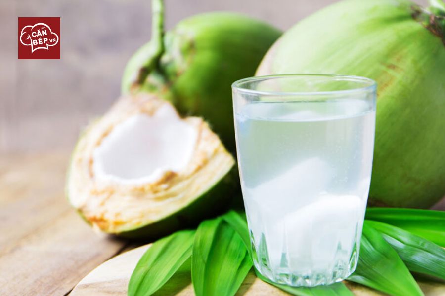 Nước dừa tươi nguyên chất