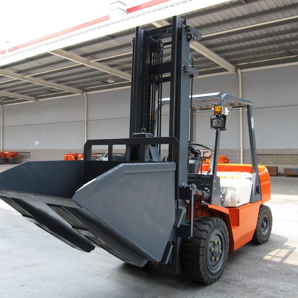 Heli-ban-giao-hang-tram-xe-nang-Liion-tai-Dong-Nam-A