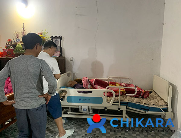 Bàn giao giường y tế cho khách hàng tại Nam Định