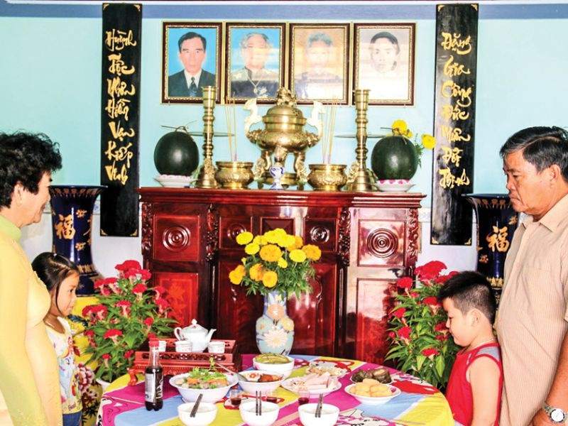 Chuẩn bị bài khấn hạ lễ gia chủ cần lưu tâm những điều gì?