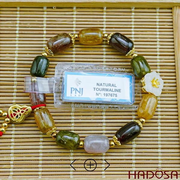 Nhận biết đá Tourmaline qua độ cứng viên đá