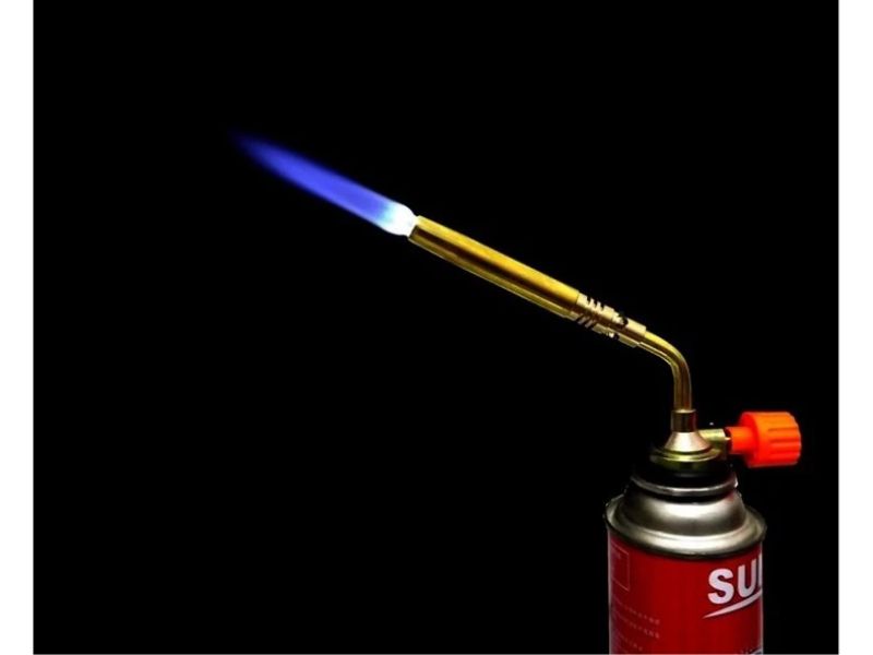 Khò chuyên dụng cũng được sử dụng để thử bạc bằng lửa