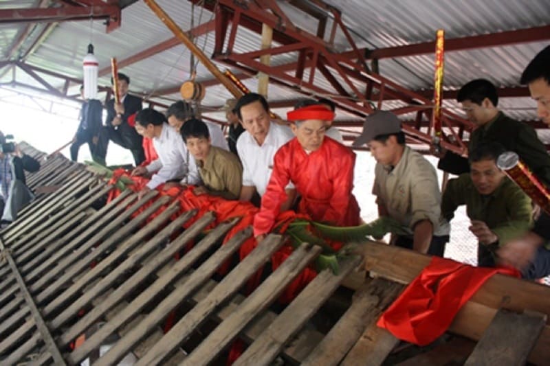 Hướng dẫn lập văn khấn cho lễ đổ mái nhà