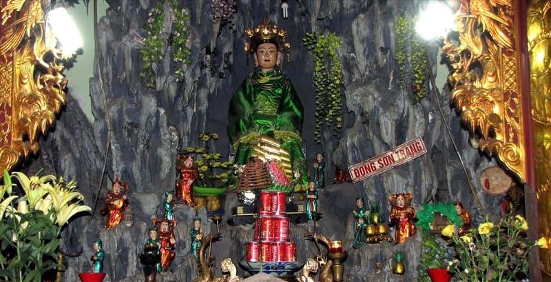 Chúa Đệ Nhị Nguyệt Hồ được biết đến với tên gọi khác là Công Chúa Nguyệt Hồ