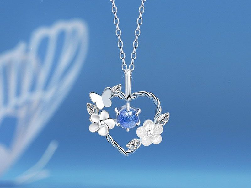 Nếu bạn đeo vòng bạc khi bơi sẽ làm sản phẩm nhanh đổi màu