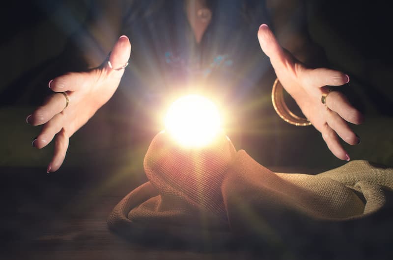 Chúng ta có nên thay đổi số mệnh hay không