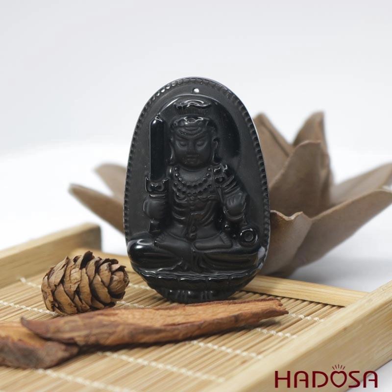 Mặt Phật bản mệnh đá thủy tinh núi lửa dành cho người tuổi Dậu