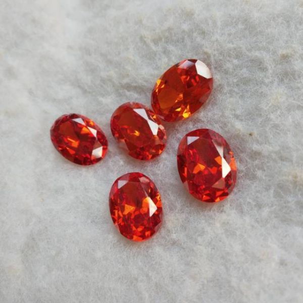 Đá Sapphire đỏ quý hiếm