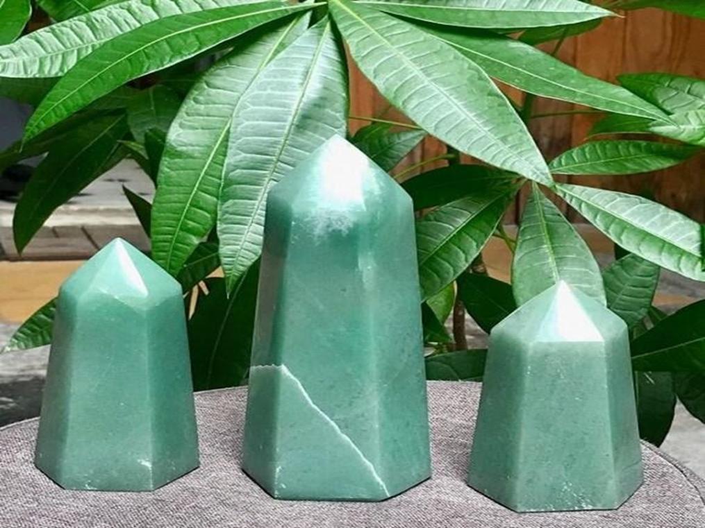 Đá thạch anh xanh mang lại may mắn cho người Cung Tốn Mộc