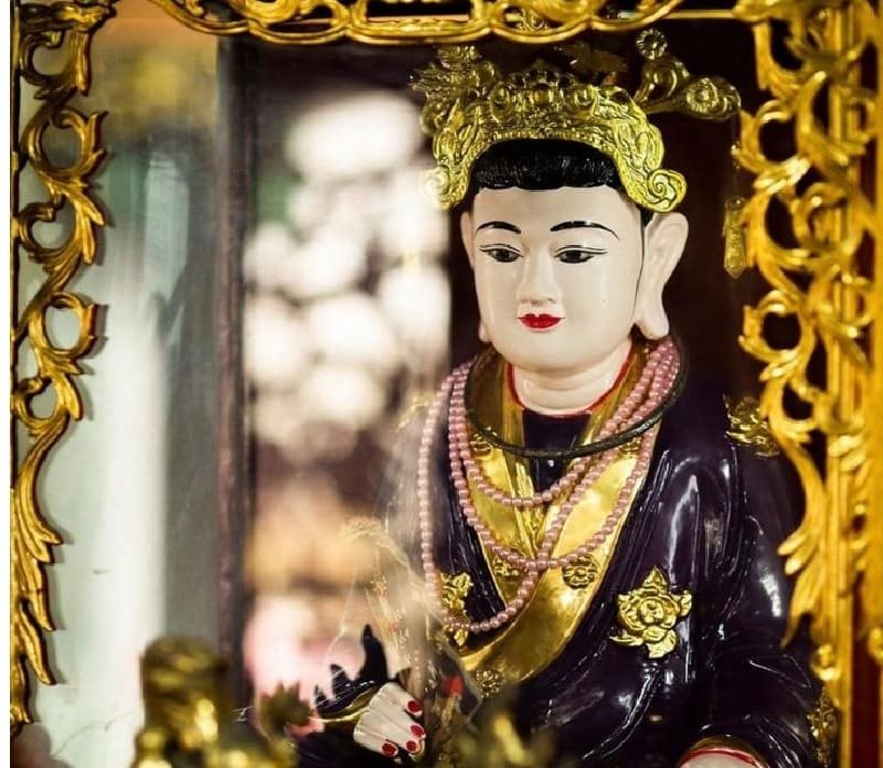 Hệ thống tượng thờ